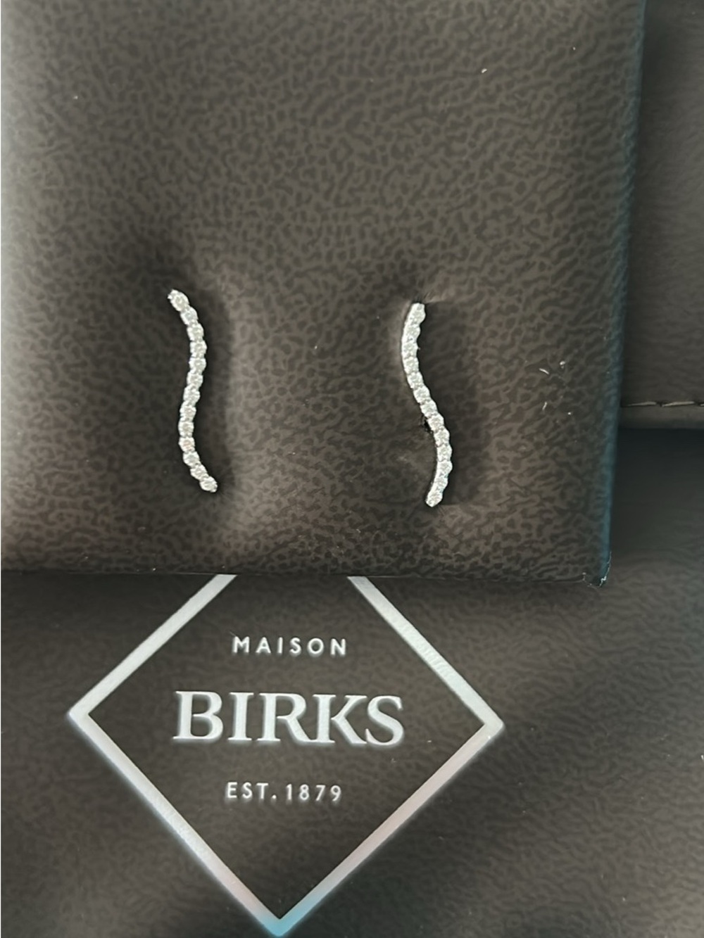 Birks Silver Curved Diamond Line Earrings - White Gold. BNIB
